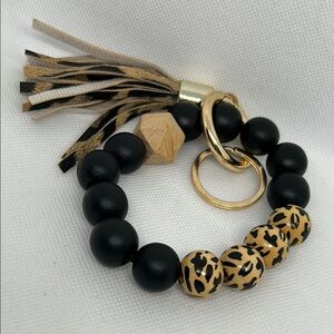 Black and Leopard Beaded Keychain Bracelet